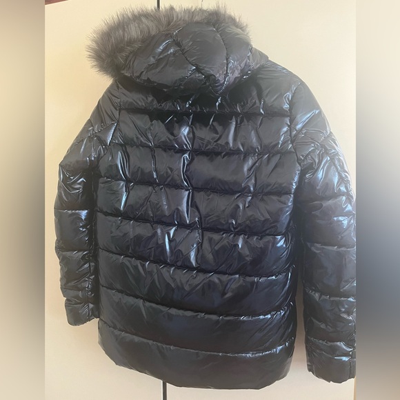 Jacket - Picture 3 of 5